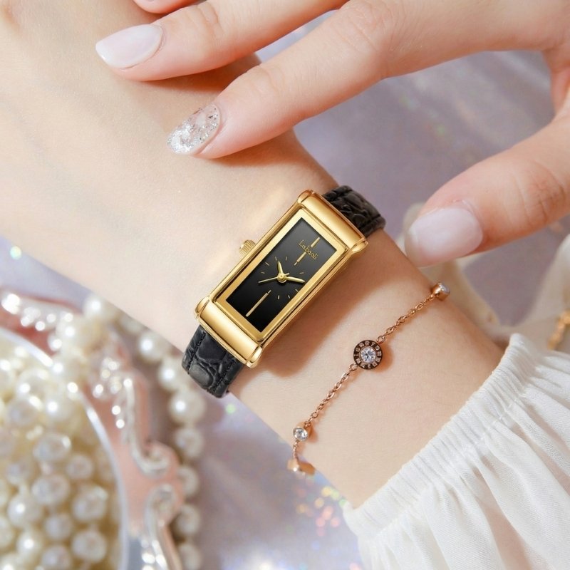 ساعة الأناقة الفرنسية الفاخرة