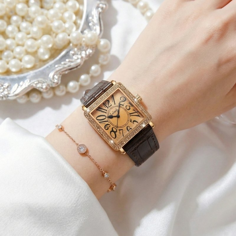 ساعة إيطالية كلاسيكية بسوار جلد أصلي