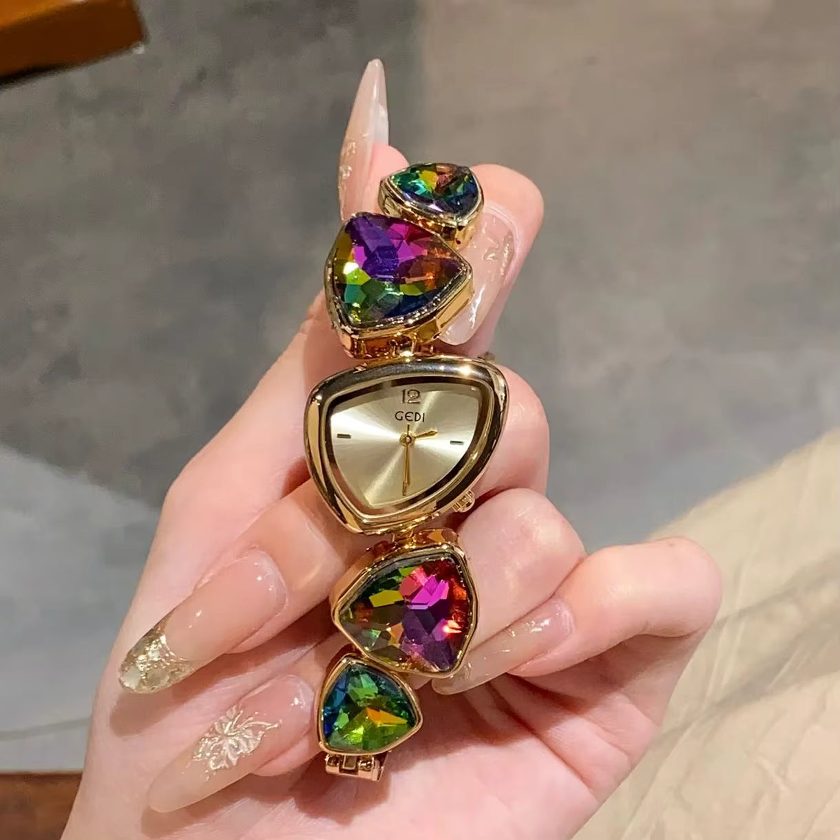 ساعة سويسرية أصلية فاخرة